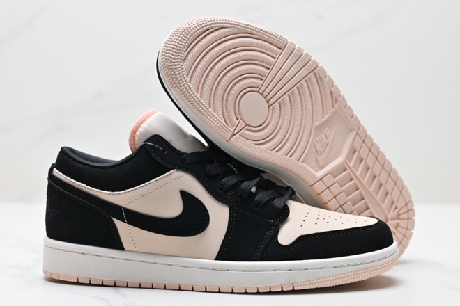 Women Jordan 1 Low 049